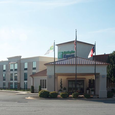 Holiday Inn Express Hickory - Hickory Mart By Ihg Extérieur photo